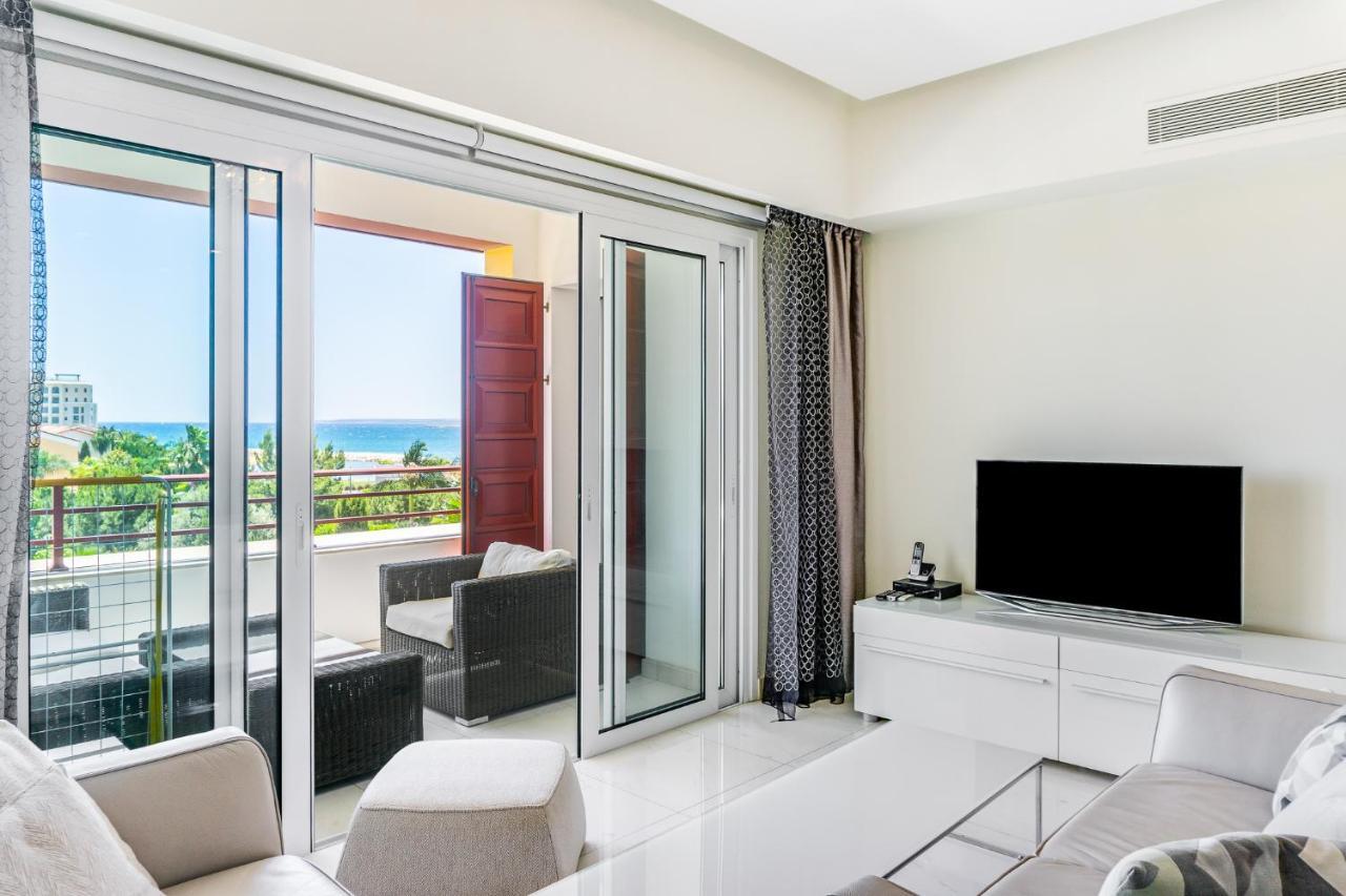 Limassol Marina Nereids D22 By Ezoria Villas Dış mekan fotoğraf